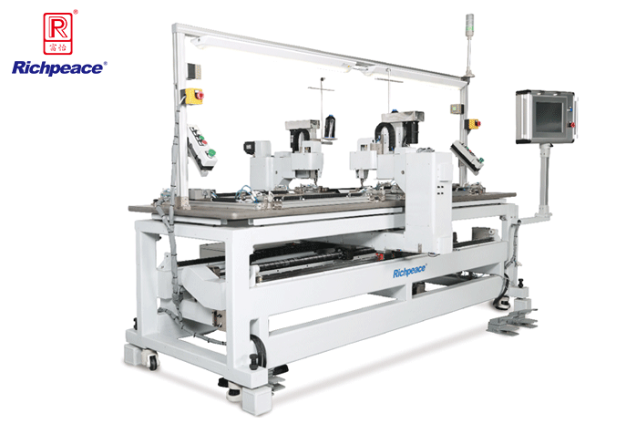 k8凯发国际汽车天窗卷帘双工位缝纫机