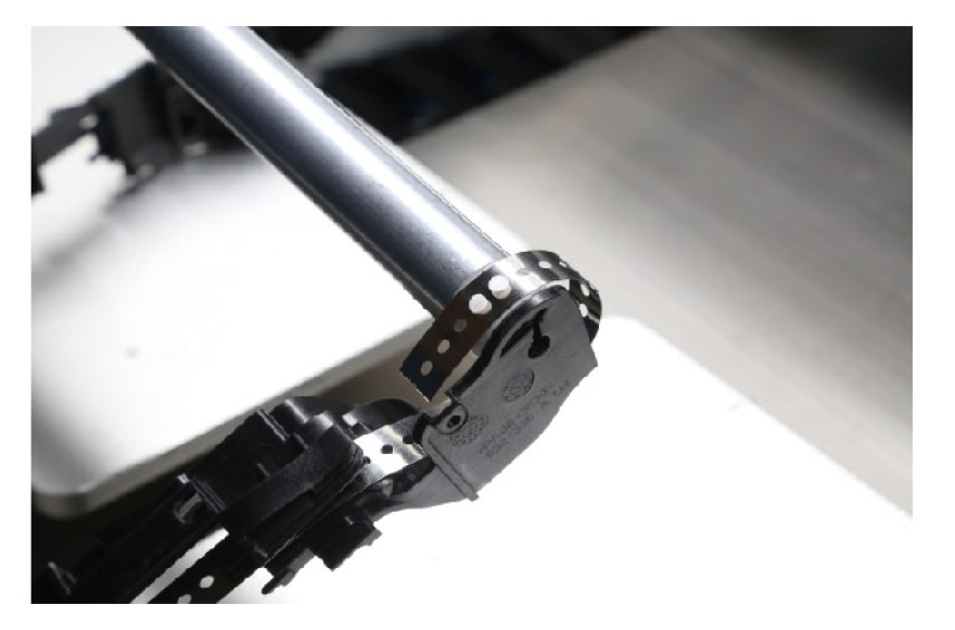 k8凯发国际汽车天窗卷阳帘热熔机