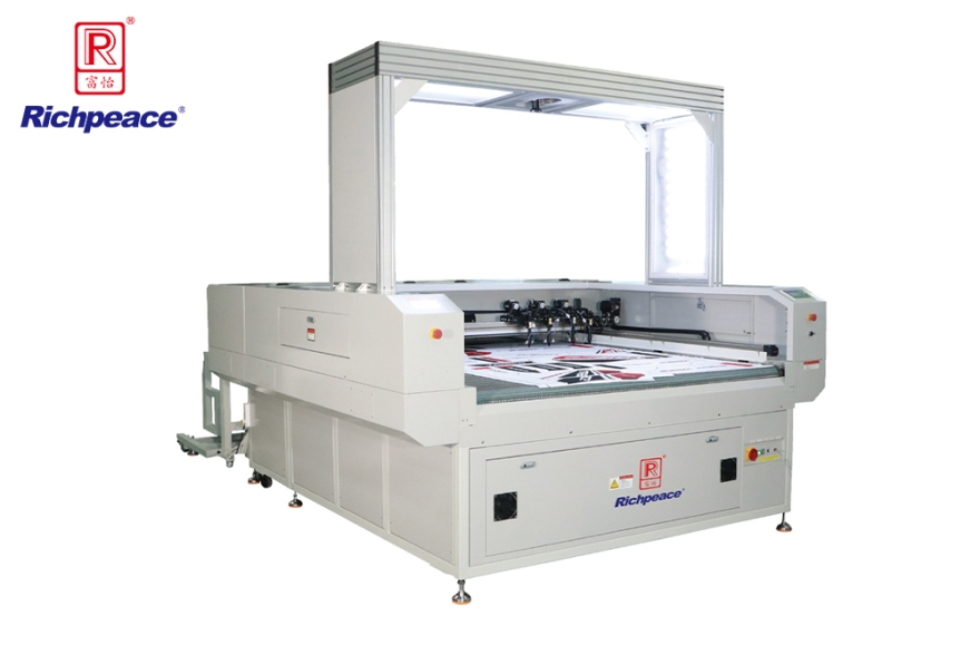 k8凯发国际大幅面摄像定位多头激光雕刻切割机