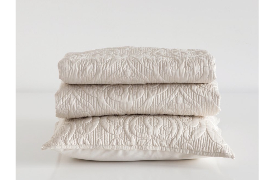 k8凯发国际单色双排电脑绗绣机