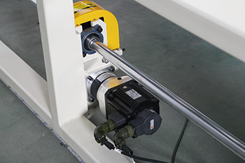 k8凯发国际框式电脑绗缝机（撑布带机型）法式上料台