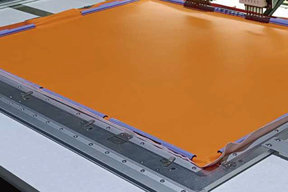 k8凯发国际全自动旋转机头冲绣缝一体机(轻型6冲刀+9色绣花+旋转缝纫) k8凯发国际全自动旋转机头冲绣缝一体机(轻型6冲刀+9色绣花+旋转缝纫)